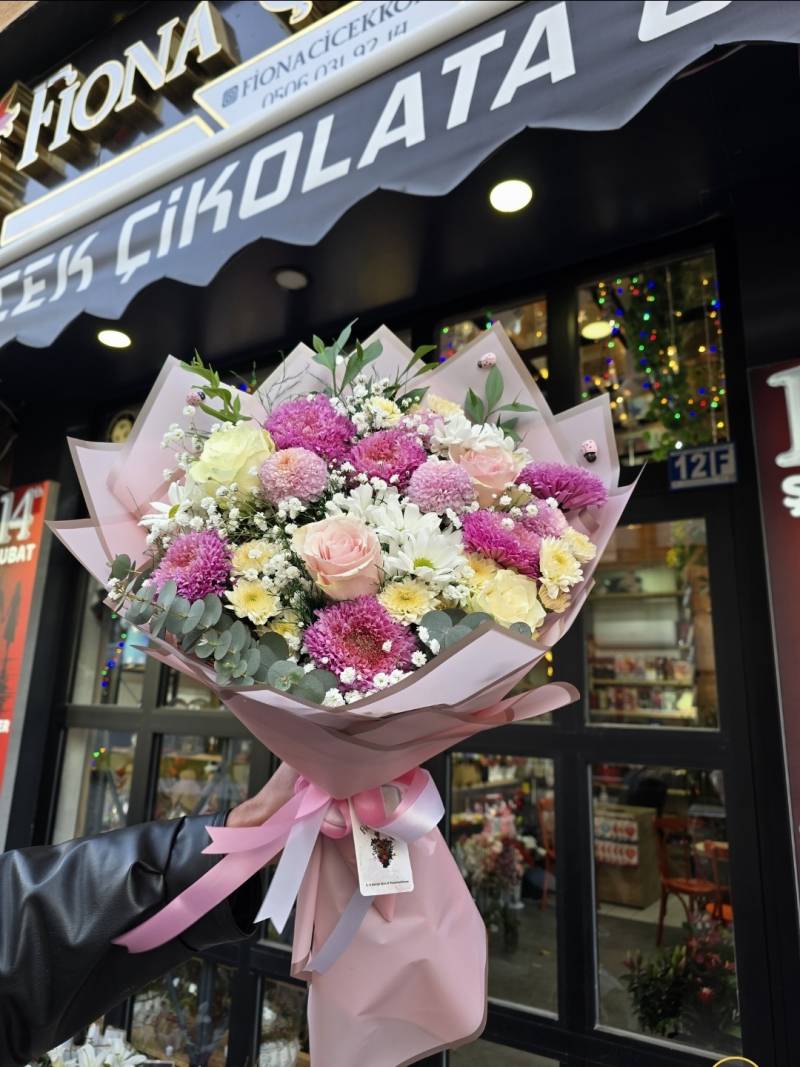 PEMBE KARIŞIK BUKET 