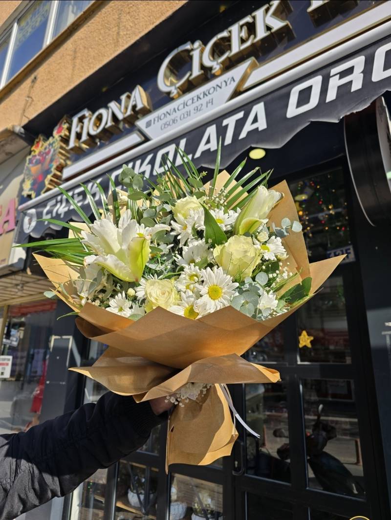 BEYAZ KARIŞIK BUKET