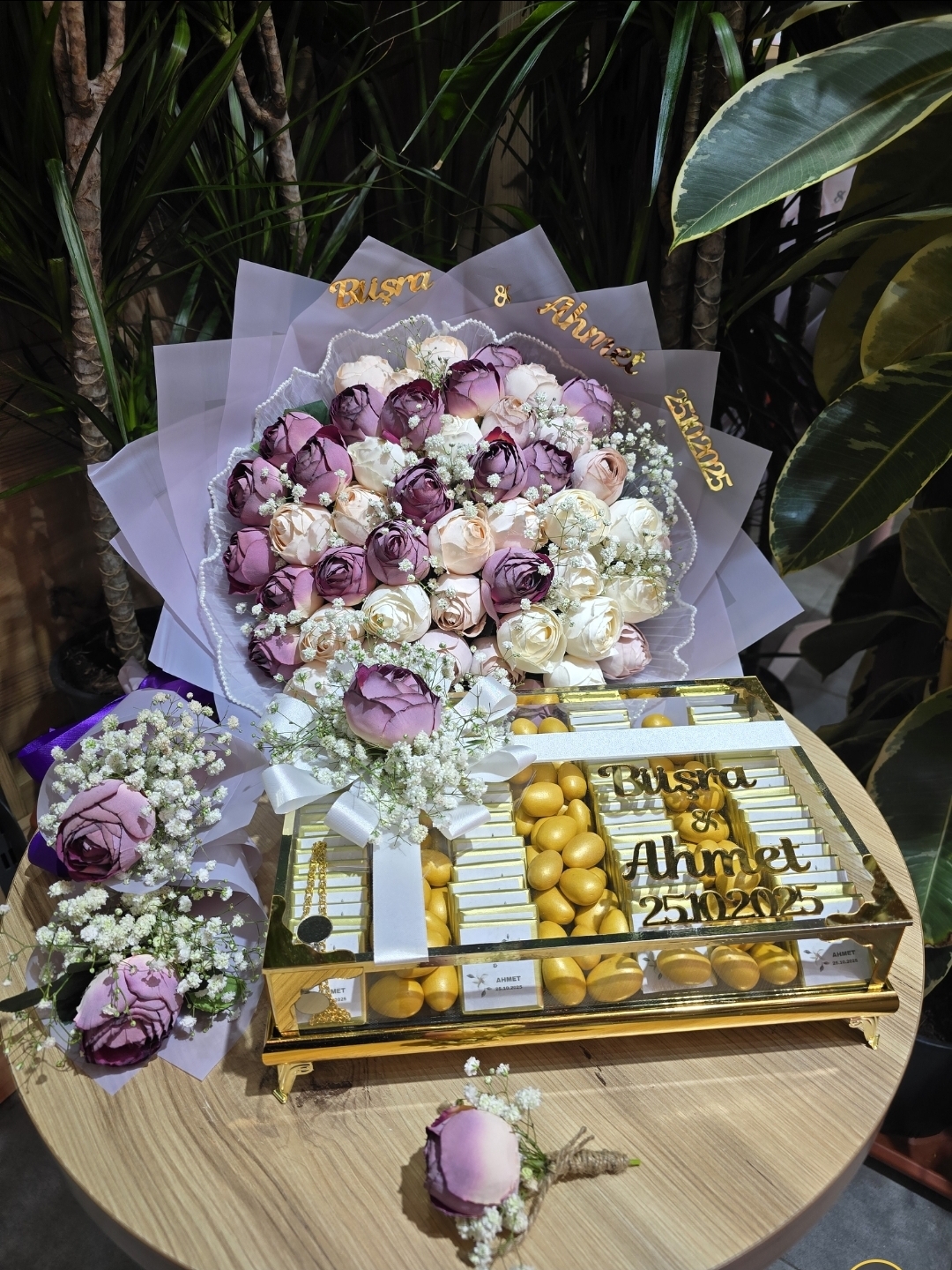 MOR KREM ŞAKAYIK BUKETİ PAKETİ