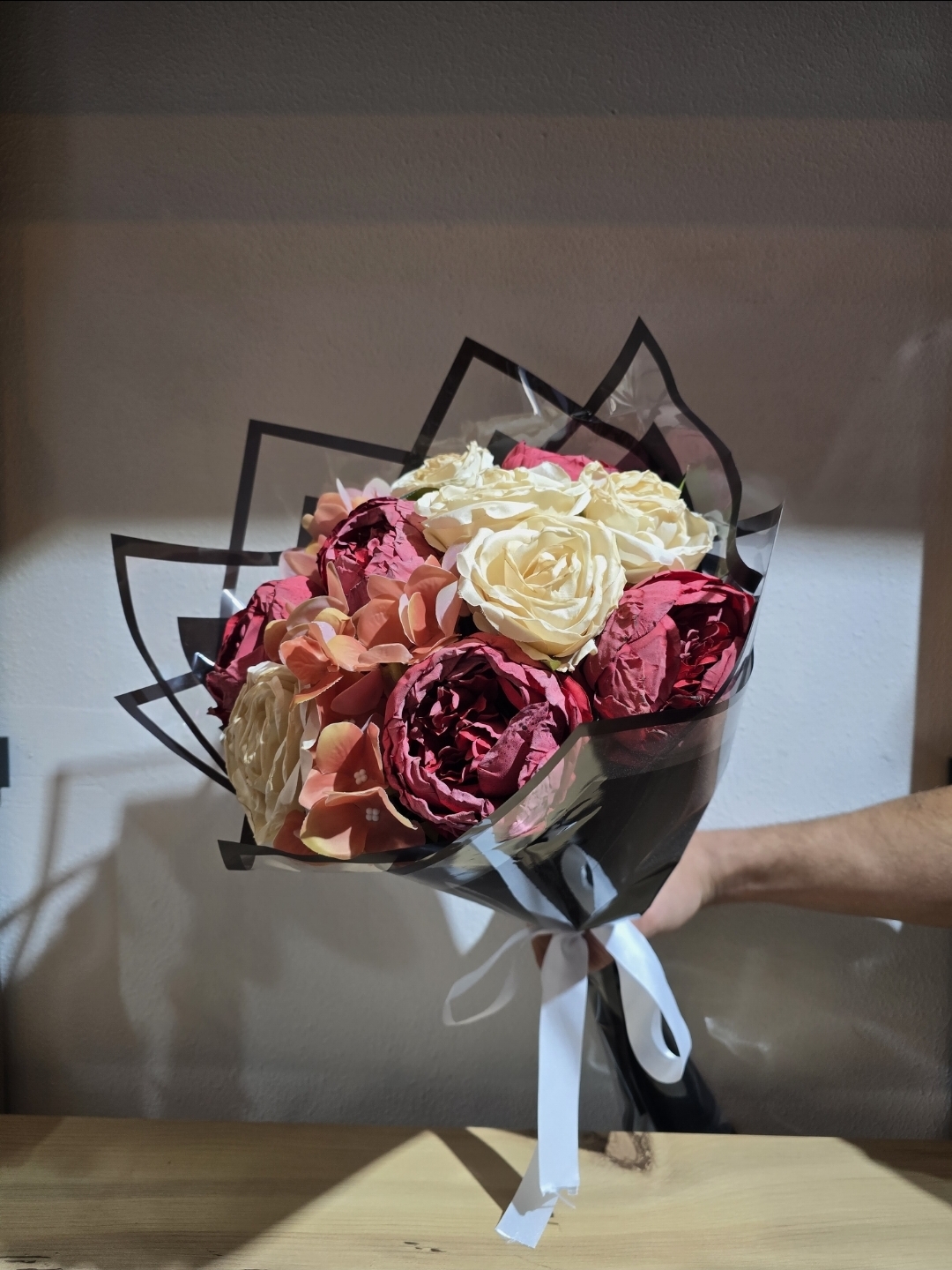 BORDO KREM YAPAY BUKET